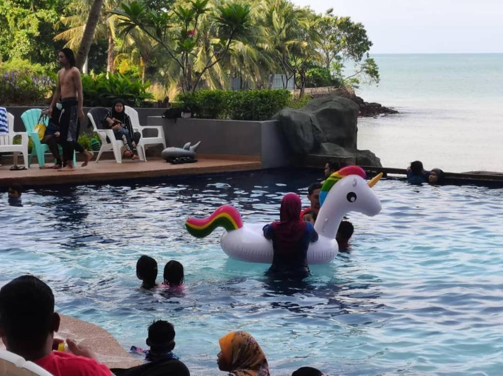 Ehsan Seaview Hotel Port Dickson Kültér fotó